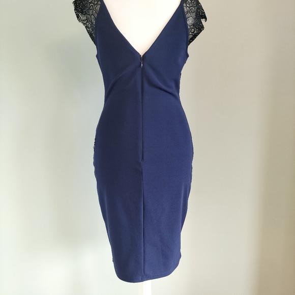 Lipsy London Bodycon Lace Dress - Picture 3 of 8